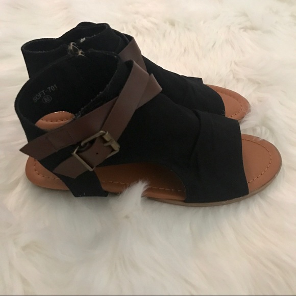 Gladiator Sandal - Picture 8 of 8